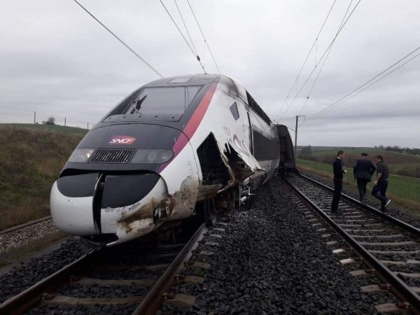 Accident TGV. 22 blessés dont un grave, le glissement de terrain seul responsable ?
