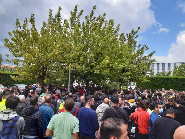 Toulouse. Face aux licenciements, les salariés de Derichebourg Aéro votent la grève reconductible