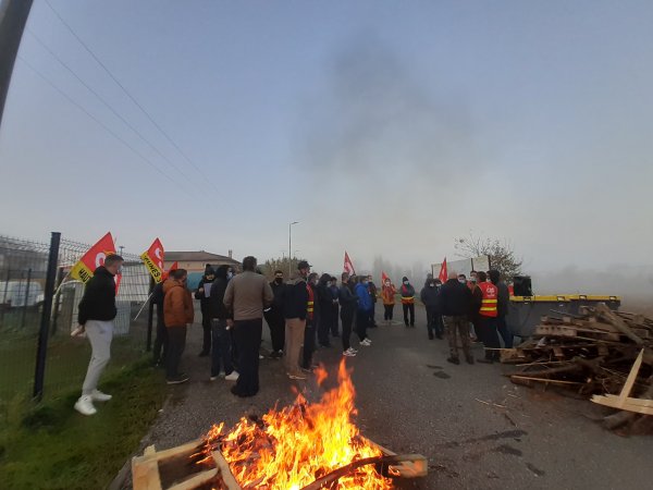 Deuxième jour de grève chez Cauquil : les salariés appellent à la solidarité pour poursuivre la lutte !