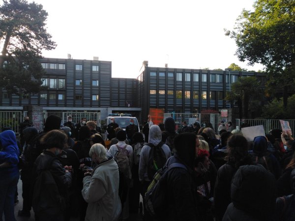 Rennes. Grève des enseignants de Bréquigny contre la répression des lycéens