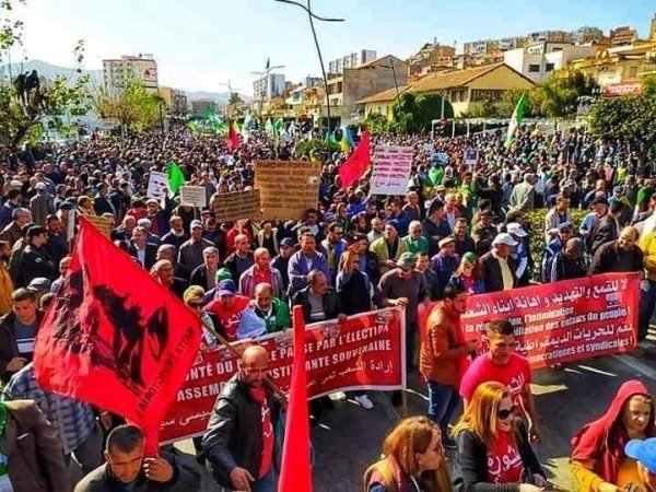 Algérie. Le régime menace d'interdire le PST, solidarité face à l'offensive autoritaire !