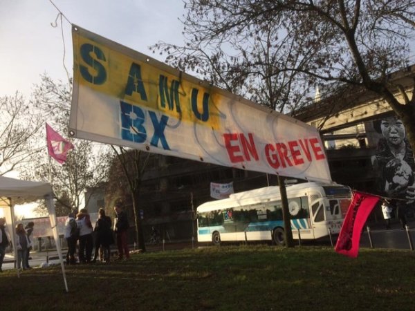 Bordeaux : Grève des assistantes de régulation médicale à l'hôpital Pellegrin