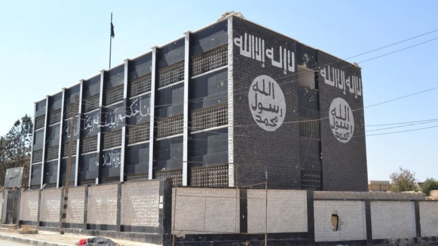 Lafarge qui collaborait avec Daesh reconnu coupable de « complicité de crimes contre l'humanité »