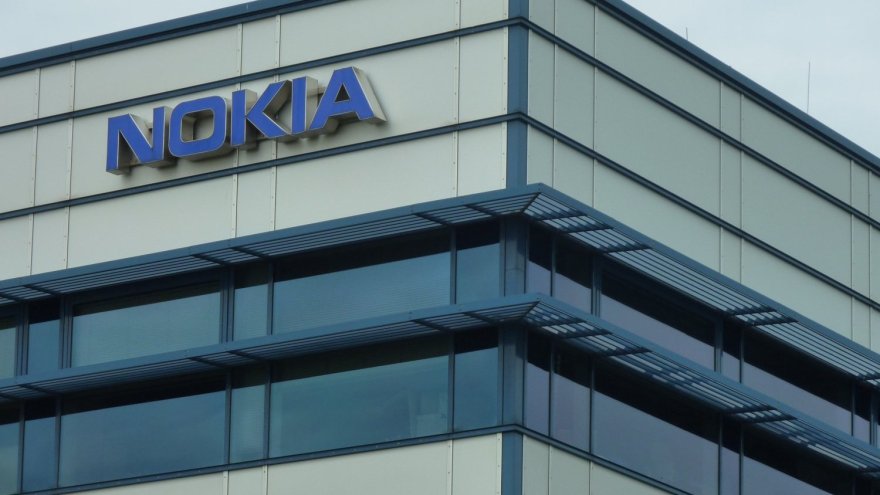 14 000 suppression d'emplois à Nokia : le géant du téléphone fait payer la crise à ses salariés