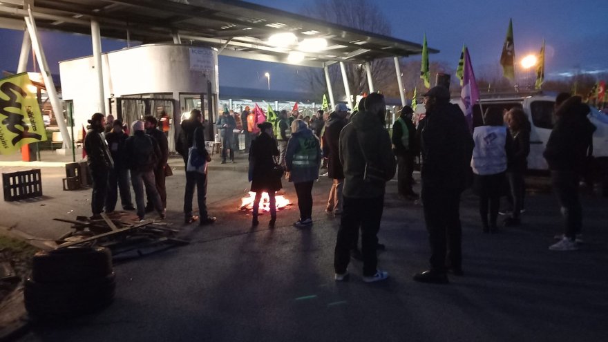Grève massive et reconduite pour les salaires chez Ilévia, qui gère les bus et métro lillois 