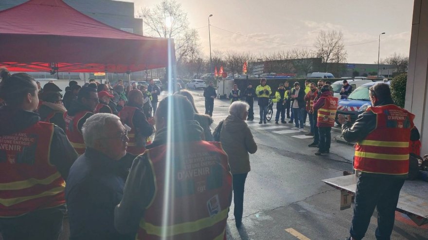 5 syndicalistes CGT Énergie interpellés chez eux : les travailleurs en grève massive en solidarité à Bordeaux !