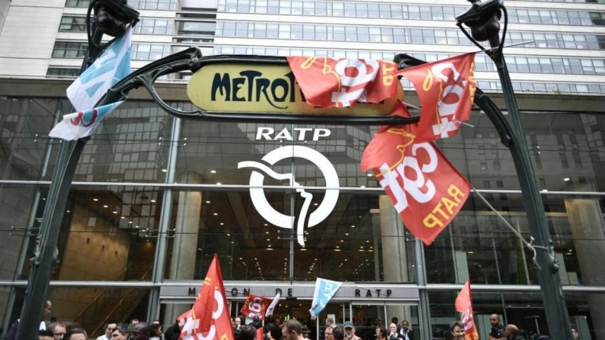 SNCF, RATP, aérien, ... : vers une journée de grève massive dans les transports