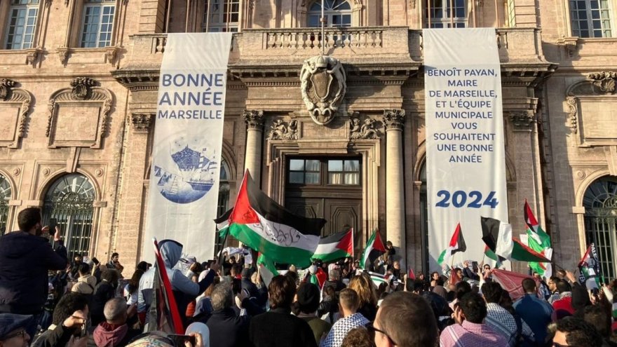 Cadeau à l'État d'Israël : la mairie PS de Marseille suspend son aide à l'UNRWA